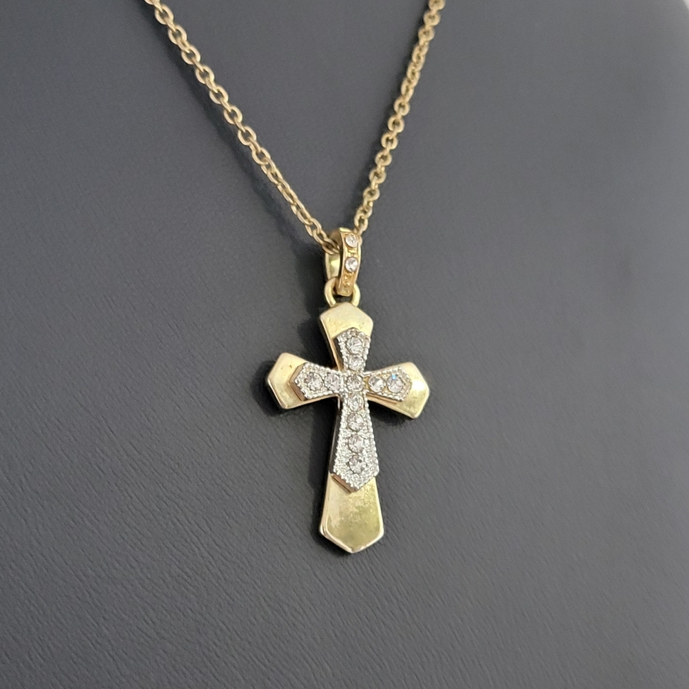 Cross Necklace Gold-tone Cross With Sparkling Crystal Accents - Picture 15 of 16